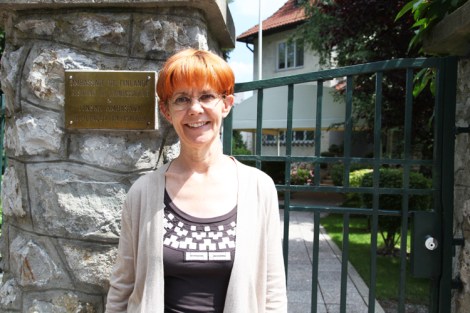 "Pyrin aina siihen, etten aseta ennakko-odotuksia, kun lähden uuteen paikkaan, sillä yleensä asiat eivät ole niin kuin kuvittelee. Haluan olla avoimin mielin, Paula Kuru-Orpana kertoo.