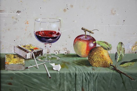 "Mala mrtva priroda sa casom" (Pieni asetelma lasin kanssa) Milan Miletic 2014, öljy, 25x30cm.