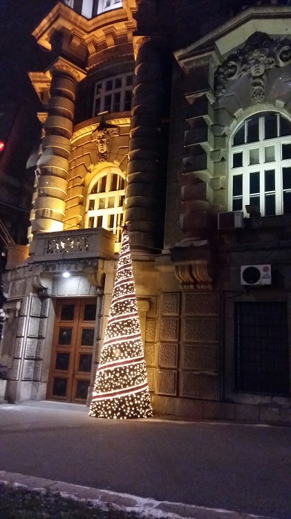 Hallitusrakennus Belgradissa.